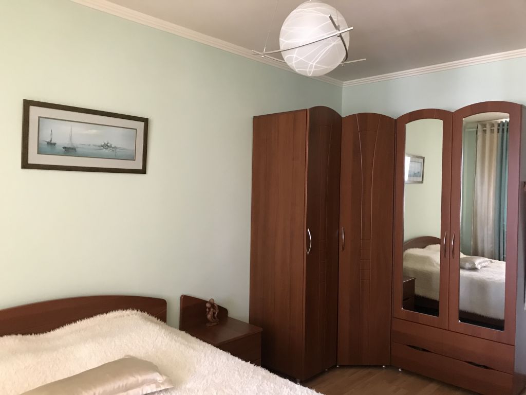 Продажа 3-комнатной квартиры, Пятигорск, Пестова ул,  30