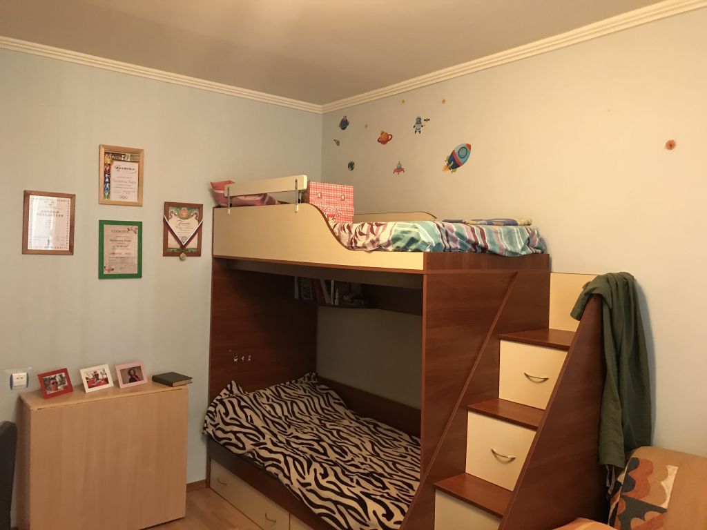 Продажа 3-комнатной квартиры, Пятигорск, Пестова ул,  30