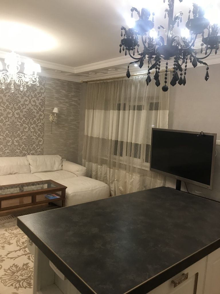 Продажа 3-комнатной квартиры, Пятигорск, Бунимовича ул,  19