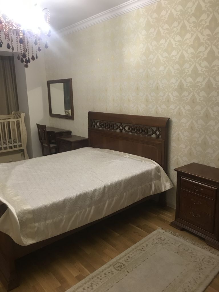 Продажа 3-комнатной квартиры, Пятигорск, Бунимовича ул,  19