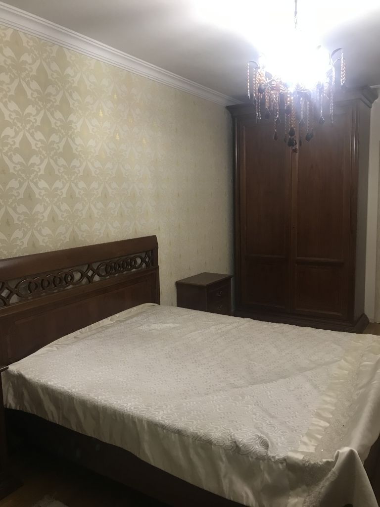 Продажа 3-комнатной квартиры, Пятигорск, Бунимовича ул,  19