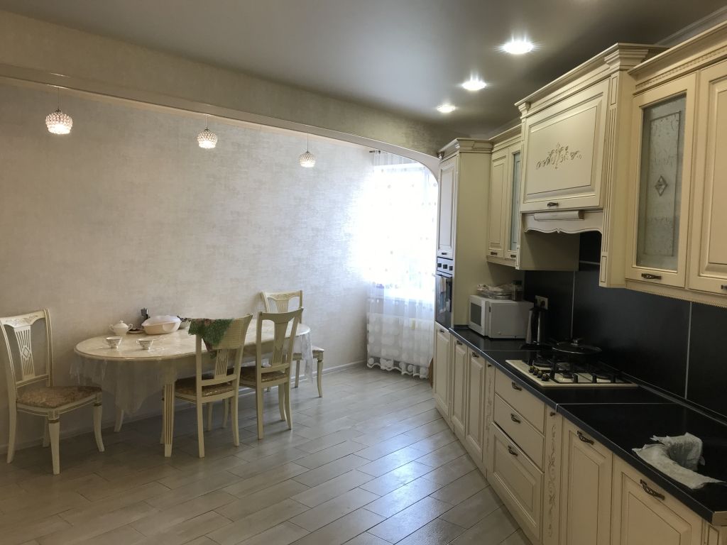 Продажа 3-комнатной квартиры, Пятигорск, Московская ул,  97