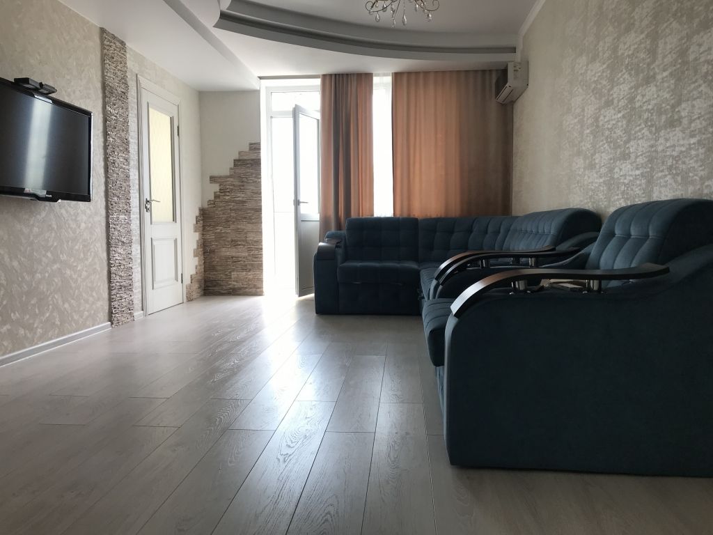 Продажа 3-комнатной квартиры, Пятигорск, Московская ул,  97