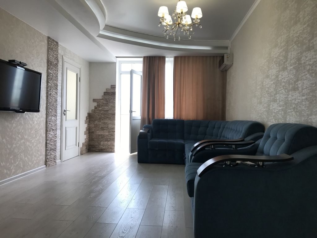 Продажа 3-комнатной квартиры, Пятигорск, Московская ул,  97