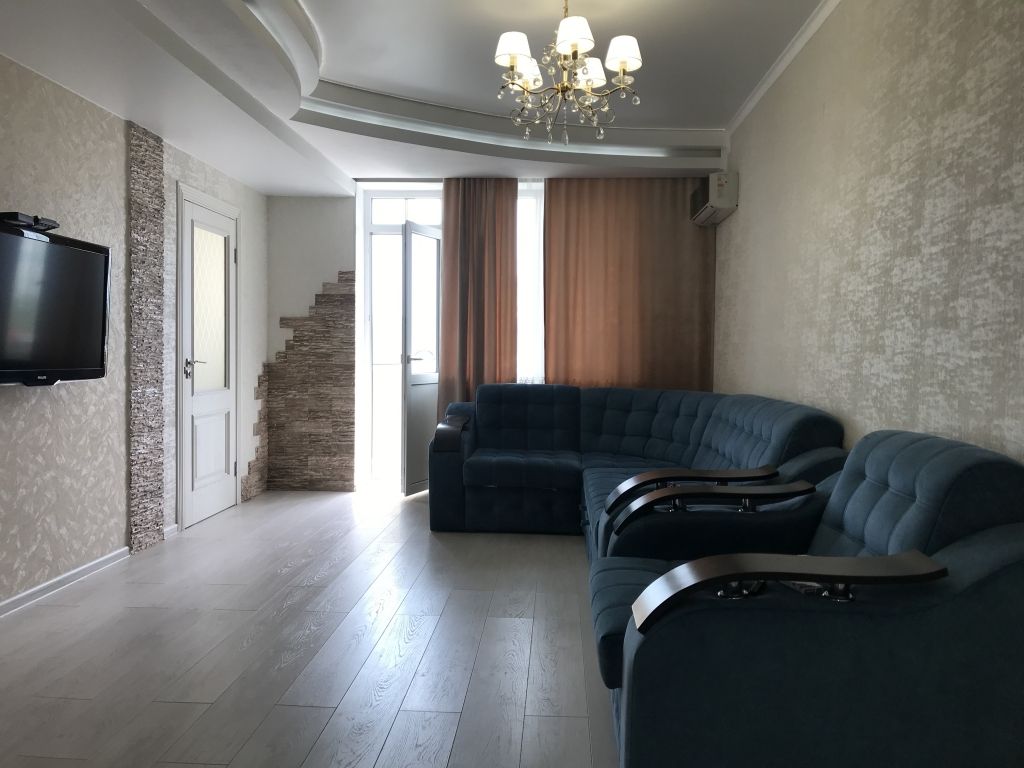 Продажа 3-комнатной квартиры, Пятигорск, Московская ул,  97