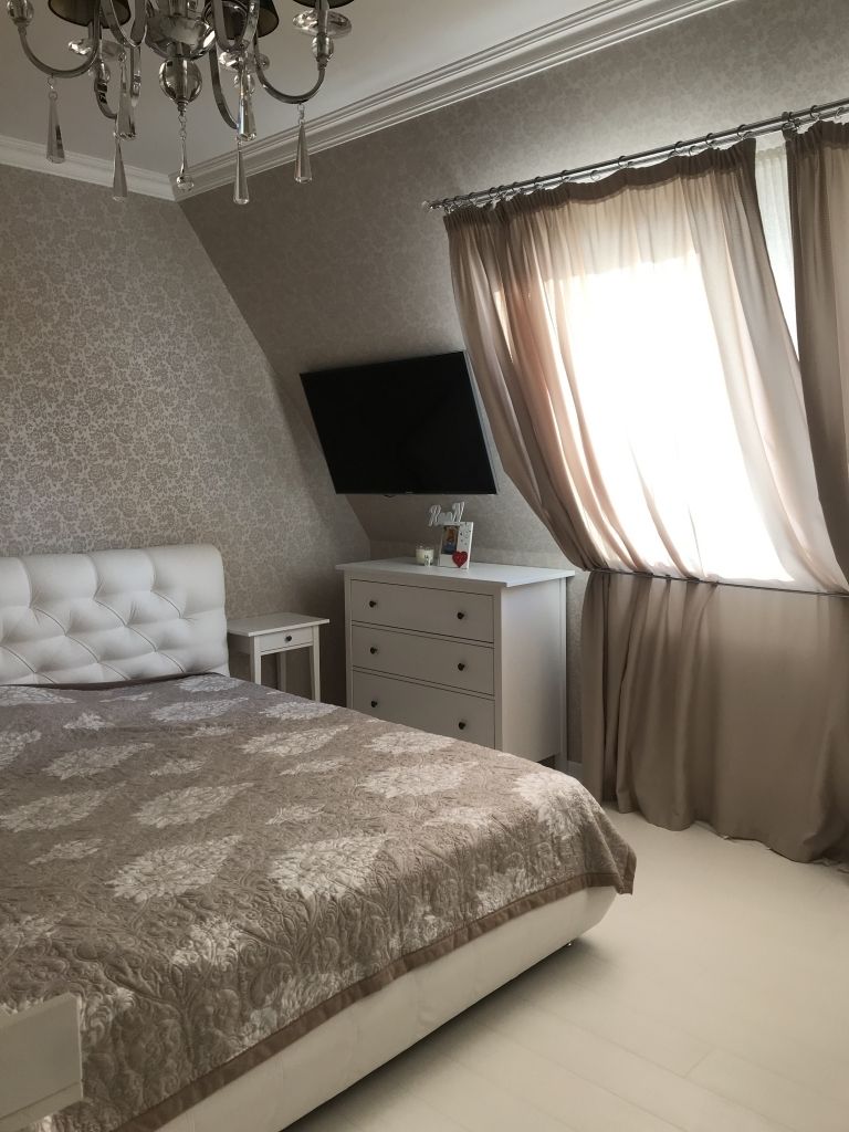 Продажа 3-комнатной квартиры, Пятигорск, Оранжерейная ул,  21