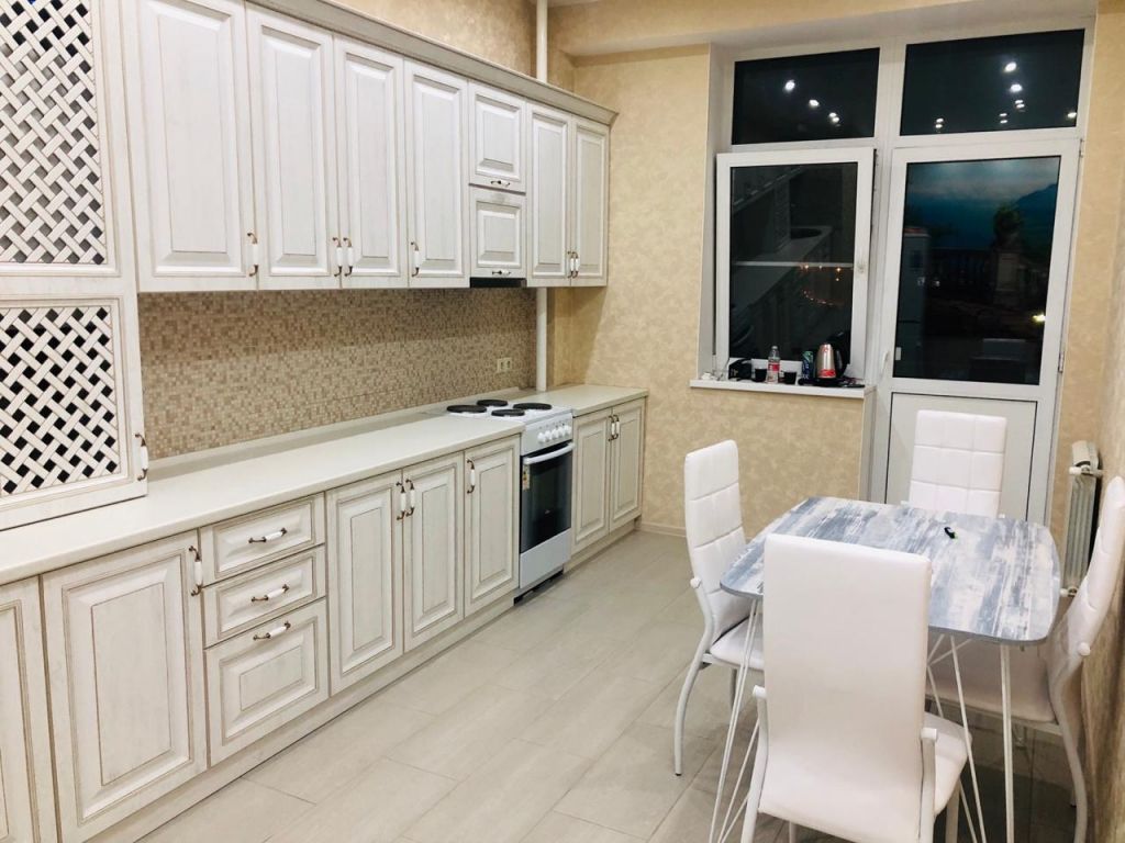 Продажа 3-комнатной квартиры, Пятигорск, Бунимовича ул,  15