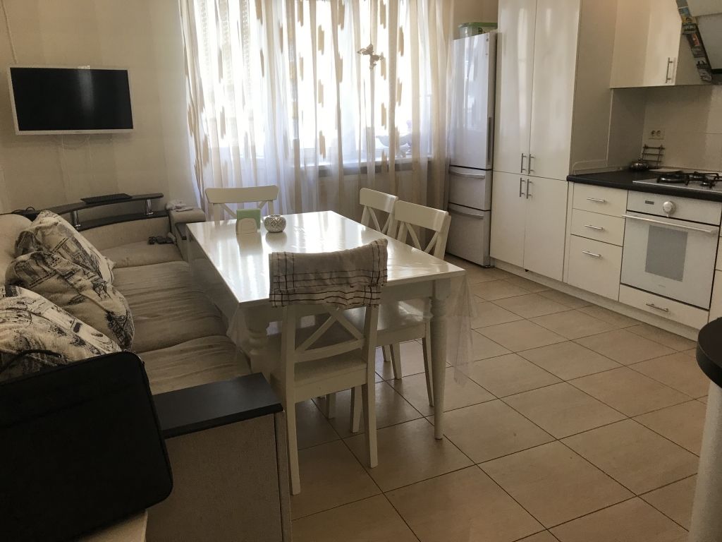 Продажа 2-комнатной квартиры, Пятигорск, Людкевича ул,  9к2