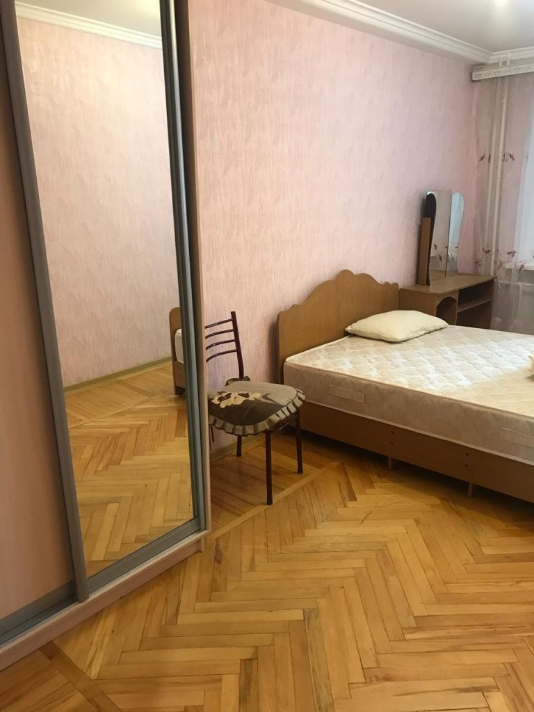 Продажа 2-комнатной квартиры, Пятигорск, Калинина пр-кт,  2