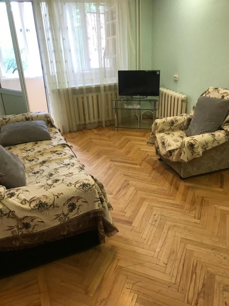Продажа 2-комнатной квартиры, Пятигорск, Калинина пр-кт,  2