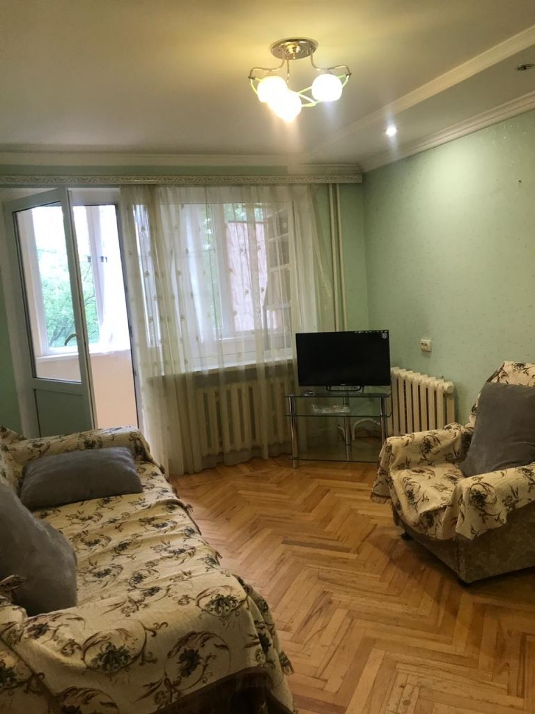 Продажа 2-комнатной квартиры, Пятигорск, Калинина пр-кт,  2