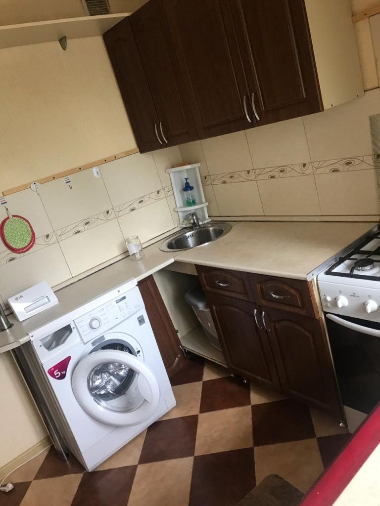 Продажа 2-комнатной квартиры, Пятигорск, Калинина пр-кт,  2