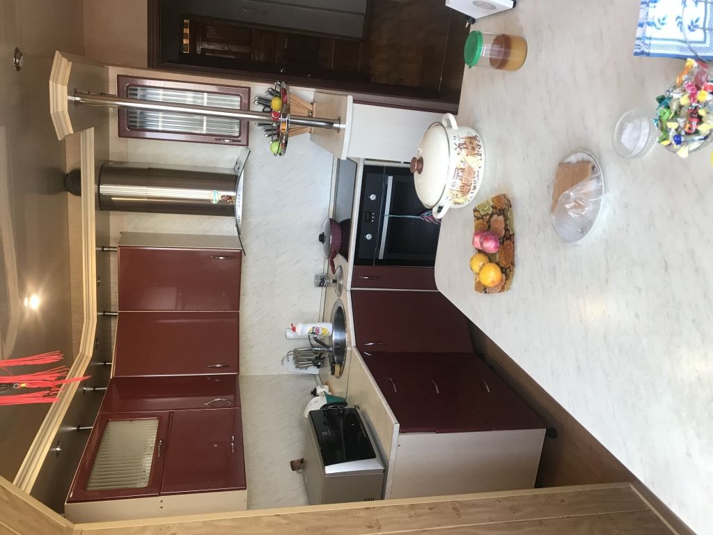 Продажа 3-комнатной квартиры, Пятигорск, Адмиральского ул,  2