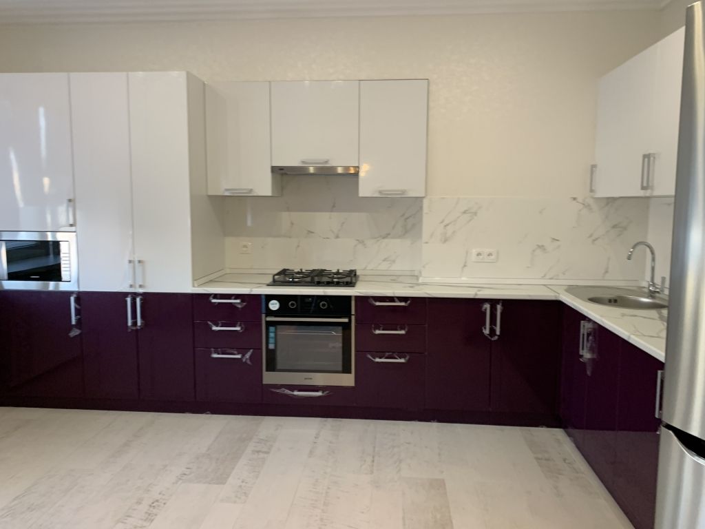 Продажа 3-комнатной квартиры, Пятигорск, Людкевича ул,  9