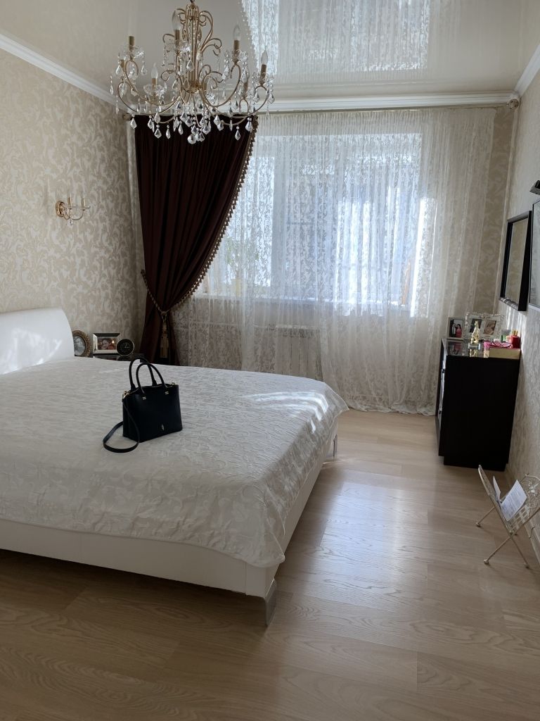 Продажа 3-комнатной квартиры, Пятигорск, Оранжерейная ул,  17