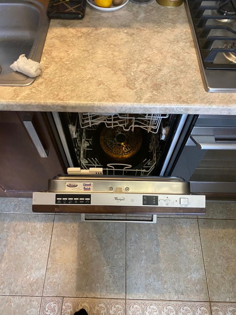 Продажа 2-комнатной квартиры, Пятигорск, Бунимовича ул,  19