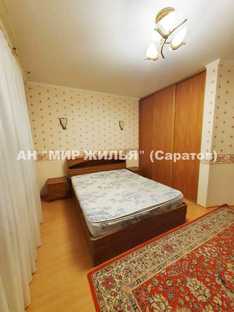 Аренда 3-комнатной квартиры, Саратов, Октябрьская ул,  40/40