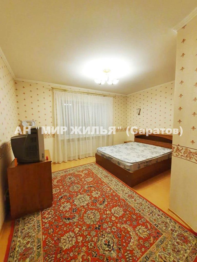 Аренда 3-комнатной квартиры, Саратов, Октябрьская ул,  40/40