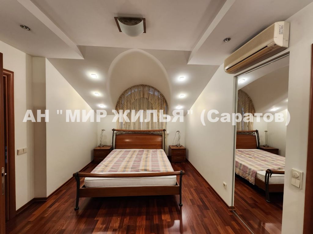 Аренда 4-комнатной квартиры, Саратов, Большая Казачья ул,  16