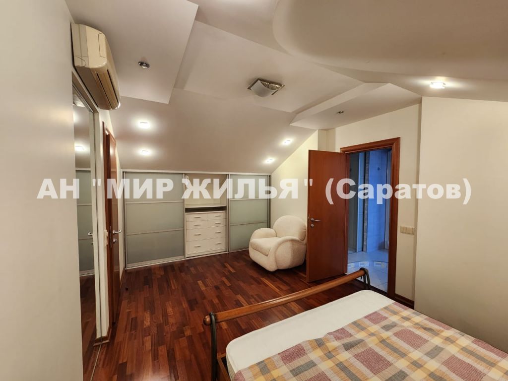 Аренда 4-комнатной квартиры, Саратов, Большая Казачья ул,  16