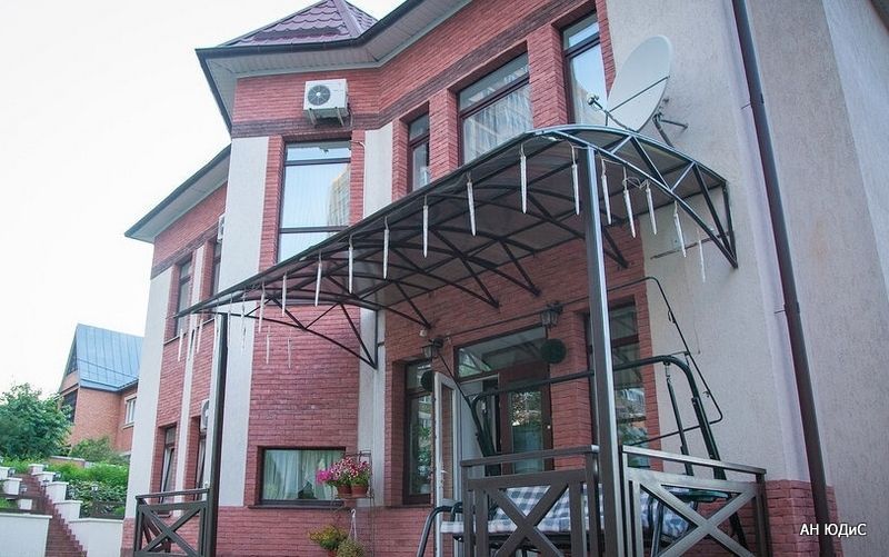 Продажа дома, 330м <sup>2</sup>, 10 сот., Ставрополь, Рябиновый проезд