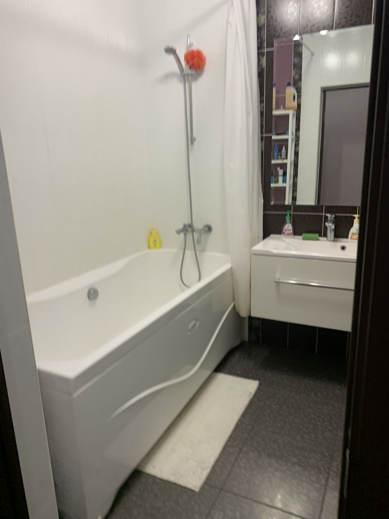 Продажа 3-комнатной квартиры, Пятигорск, Нежнова ул