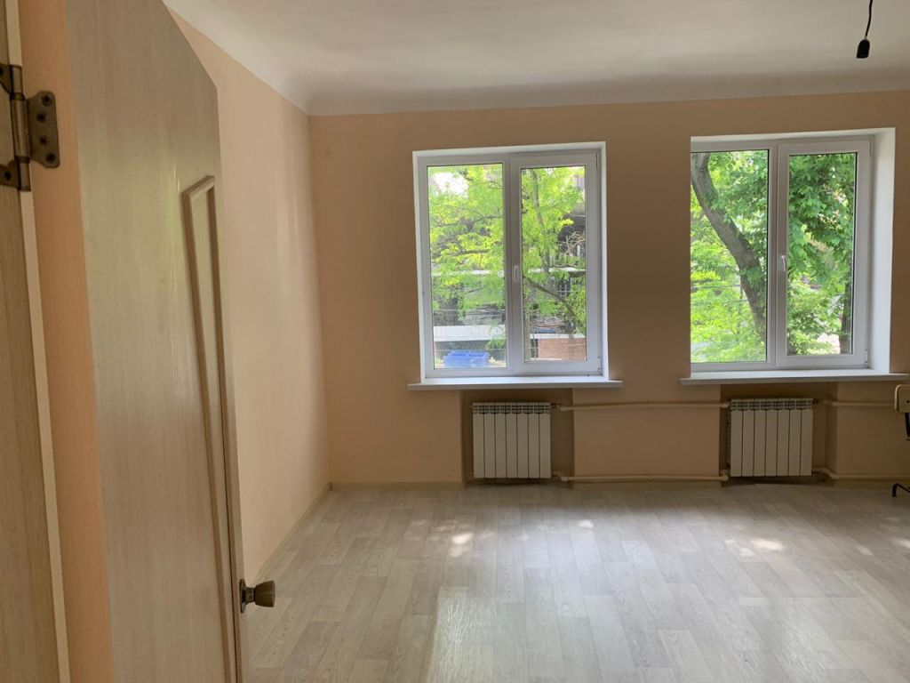 Продажа 4-комнатной квартиры, Ростов-на-Дону, 1 Конной Армии ул Продажа 4-комнатной квартиры, Ростов-на-Дону, 1 Конной Армии ул