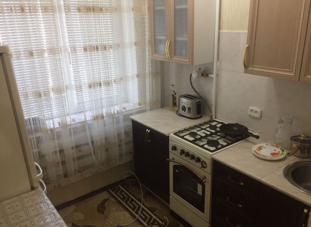 Продажа 2-комнатной квартиры, Старый Оскол, Приборостроитель мкр, 5 Продажа 2-комнатной квартиры, Старый Оскол, Приборостроитель мкр, 5