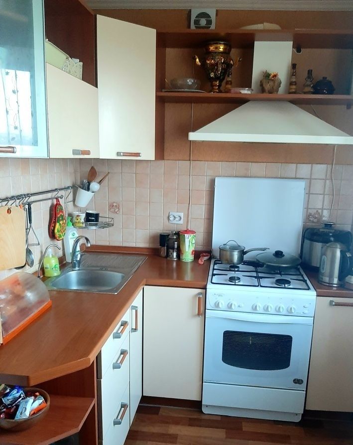 Продажа 3-комнатной квартиры, Старый Оскол, Интернациональный мкр, 36 Продажа 3-комнатной квартиры, Старый Оскол, Интернациональный мкр, 36