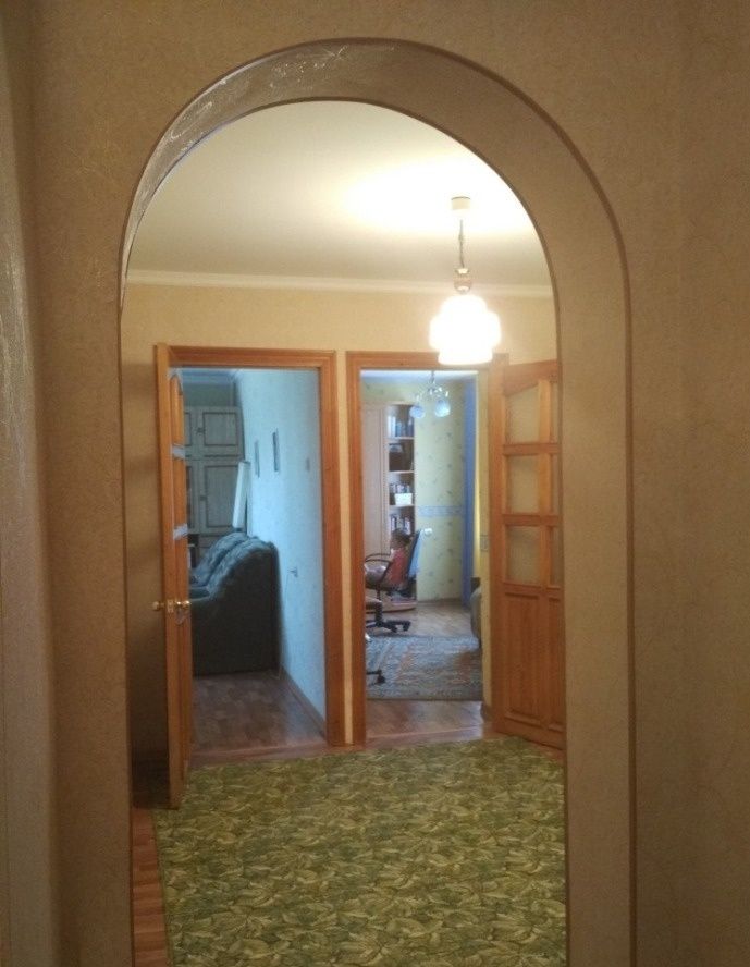 Продажа 2-комнатной квартиры, Старый Оскол, Космос мкр, 5 Продажа 2-комнатной квартиры, Старый Оскол, Космос мкр, 5