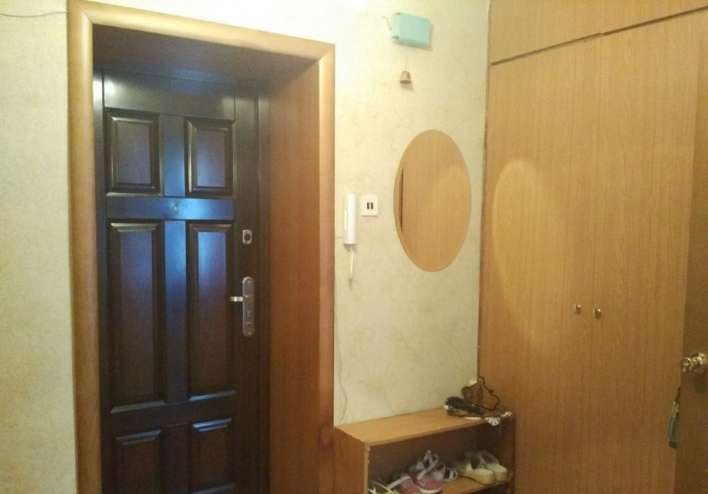 Продажа 2-комнатной квартиры, Старый Оскол, Космос мкр, 5 Продажа 2-комнатной квартиры, Старый Оскол, Космос мкр, 5