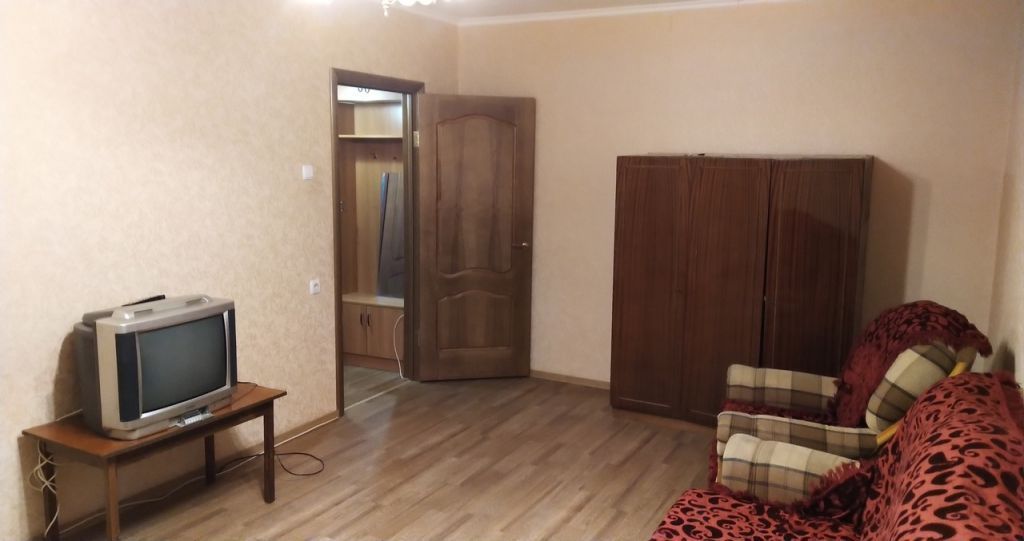 Аренда 1-комнатной квартиры, Старый Оскол, Солнечный мкр, 16 Аренда 1-комнатной квартиры, Старый Оскол, Солнечный мкр, 16