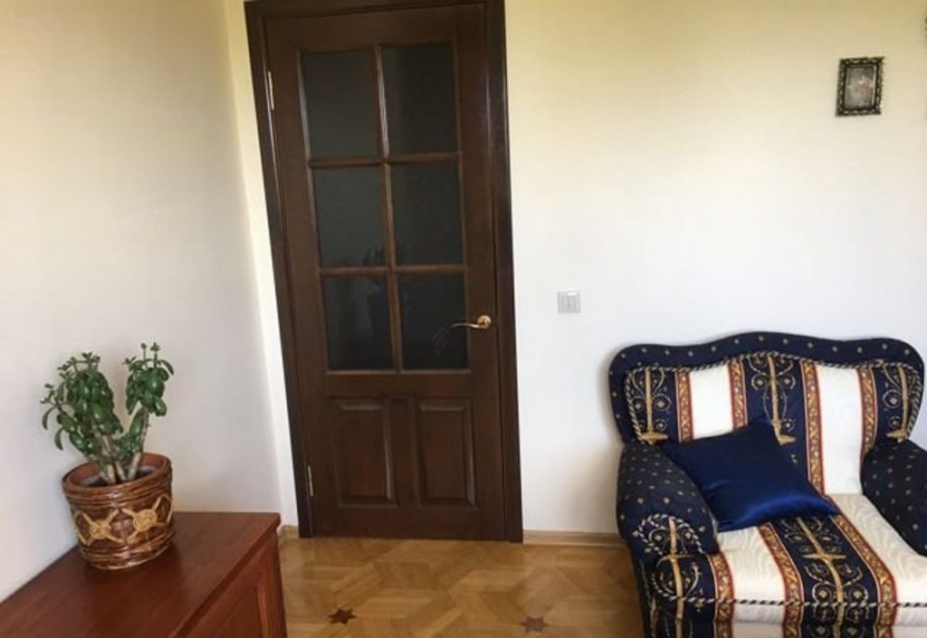 Продажа 2-комнатной квартиры, Старый Оскол, Дубрава квартал 3 мкр, 31 Продажа 2-комнатной квартиры, Старый Оскол, Дубрава квартал 3 мкр, 31