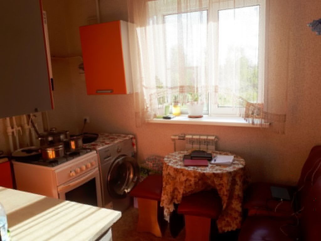 Продажа 1-комнатной квартиры, Новомосковск, Водопьянова ул, 1А Продажа 1-комнатной квартиры, Новомосковск, Водопьянова ул, 1А