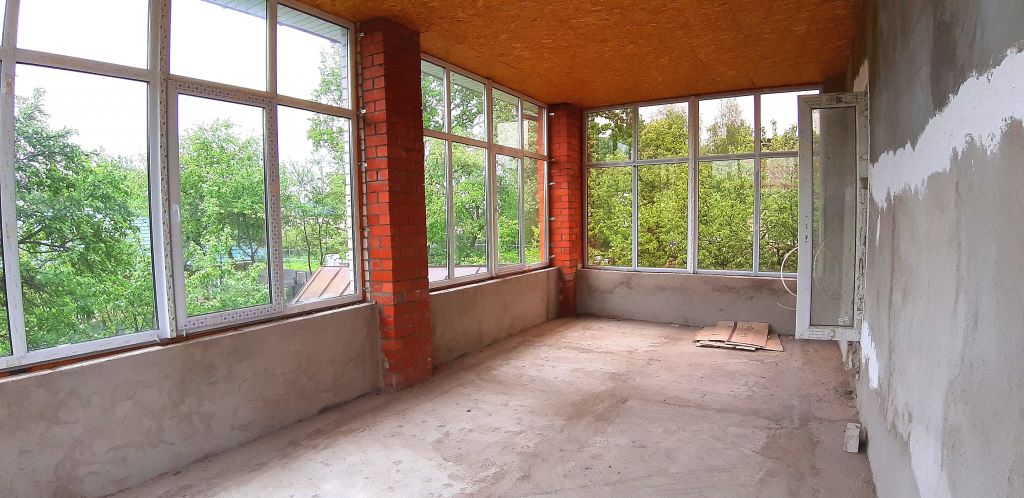 Продажа дома, 184м <sup>2</sup>, 6 сот., Смоленск, Южный мкр, 23а Продажа дома, 184м <sup>2</sup>, 6 сот., Смоленск, Южный мкр, 23а