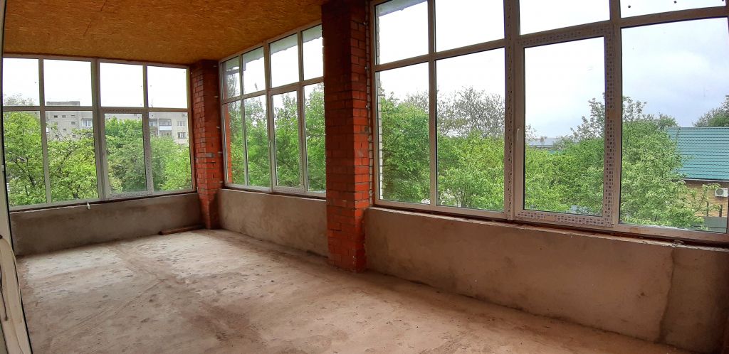 Продажа дома, 184м <sup>2</sup>, 6 сот., Смоленск, Южный мкр, 23а Продажа дома, 184м <sup>2</sup>, 6 сот., Смоленск, Южный мкр, 23а
