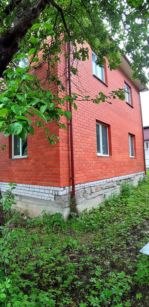 Продажа дома, 184м <sup>2</sup>, 6 сот., Смоленск, Южный мкр, 23а Продажа дома, 184м <sup>2</sup>, 6 сот., Смоленск, Южный мкр, 23а