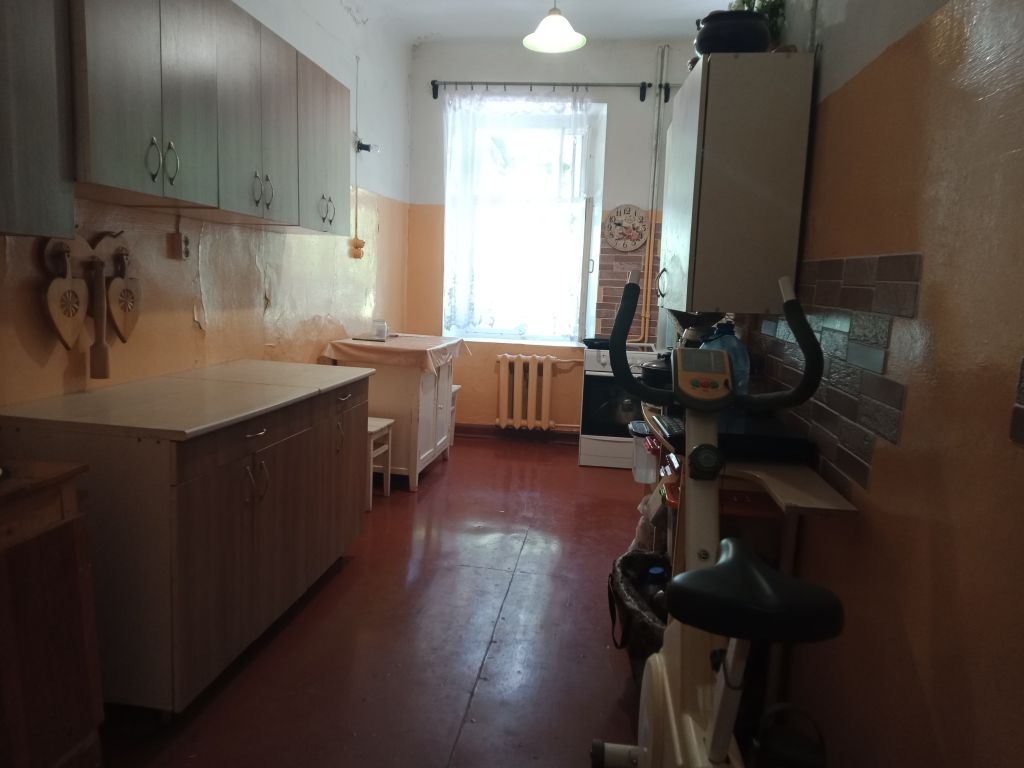 Продажа комнаты, 18м <sup>2</sup>, Киров, Кооперативный пер, 4 Продажа комнаты, 18м <sup>2</sup>, Киров, Кооперативный пер, 4