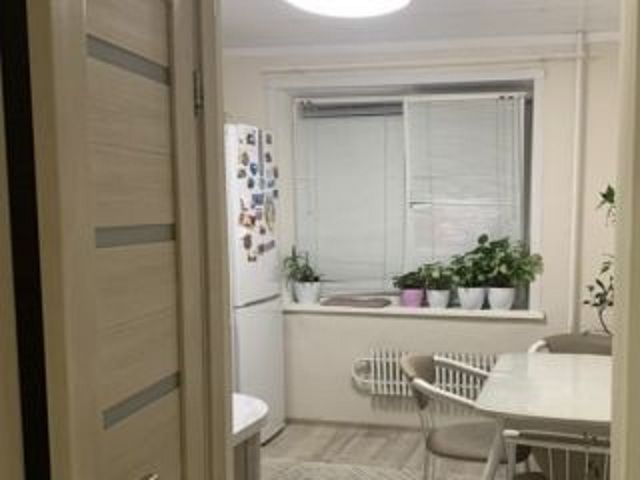 Продажа 2-комнатной квартиры, Старый Оскол, Королева мкр, 8 Продажа 2-комнатной квартиры, Старый Оскол, Королева мкр, 8
