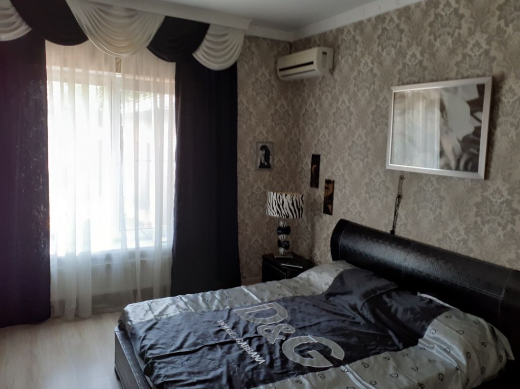 Продажа дома, 200м <sup>2</sup>, 8 сот., Ростов-на-Дону, Алябьева пер Продажа дома, 200м <sup>2</sup>, 8 сот., Ростов-на-Дону, Алябьева пер