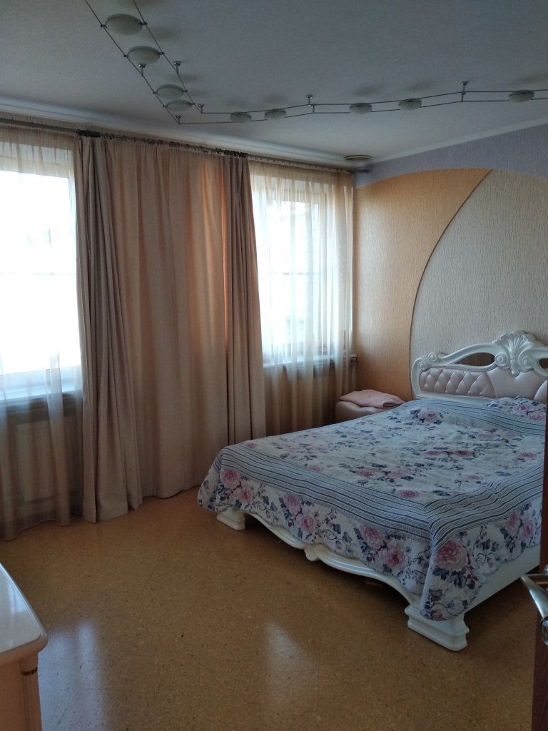 Продажа 3-комнатной квартиры, Киров, Воровского ул, 11/1 Продажа 3-комнатной квартиры, Киров, Воровского ул, 11/1