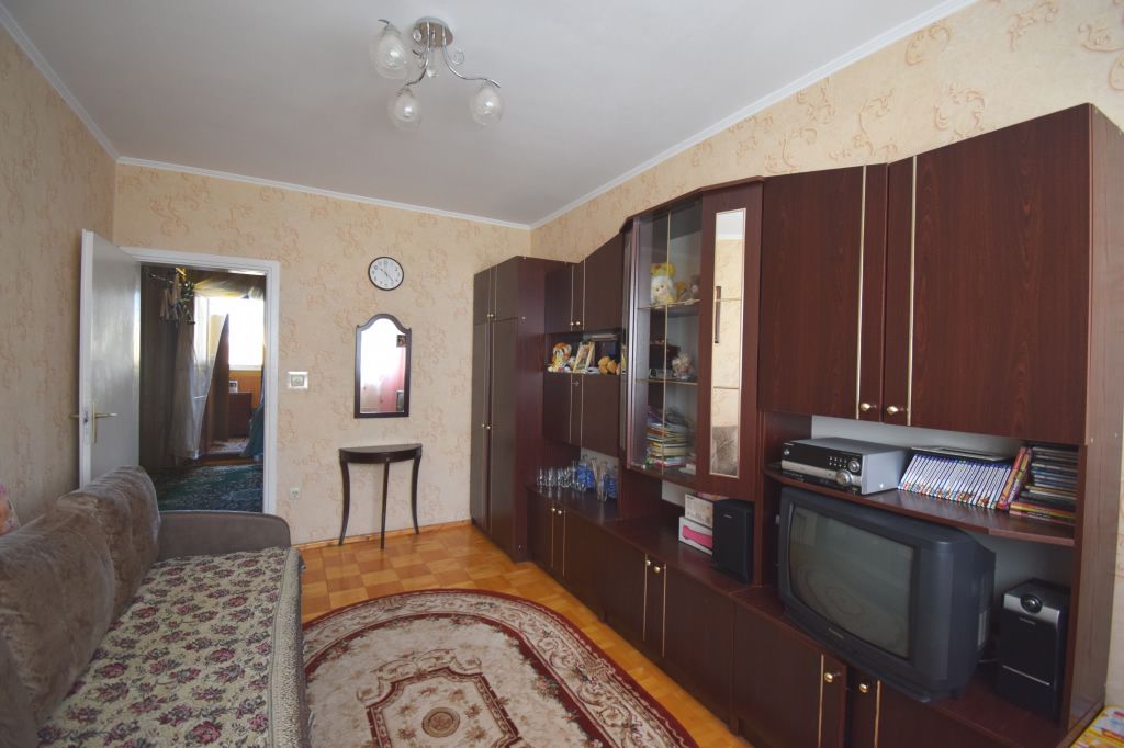 Продажа 3-комнатной квартиры, Ростов-на-Дону, Горшкова пр-кт, 3/2 Продажа 3-комнатной квартиры, Ростов-на-Дону, Горшкова пр-кт, 3/2