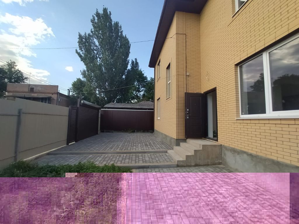 Продажа дома, 170м <sup>2</sup>, 3 сот., Ростов-на-Дону, 40-летия Победы пр-кт Продажа дома, 170м <sup>2</sup>, 3 сот., Ростов-на-Дону, 40-летия Победы пр-кт