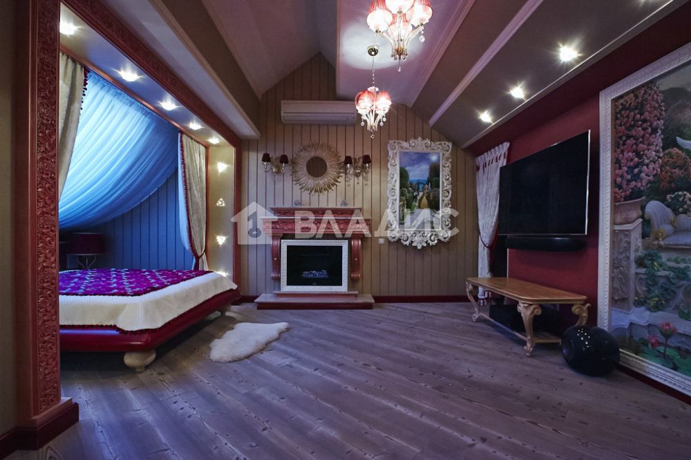 Продажа 4-комнатной квартиры, Нижний Новгород, Варварская ул, 40А Продажа 4-комнатной квартиры, Нижний Новгород, Варварская ул, 40А