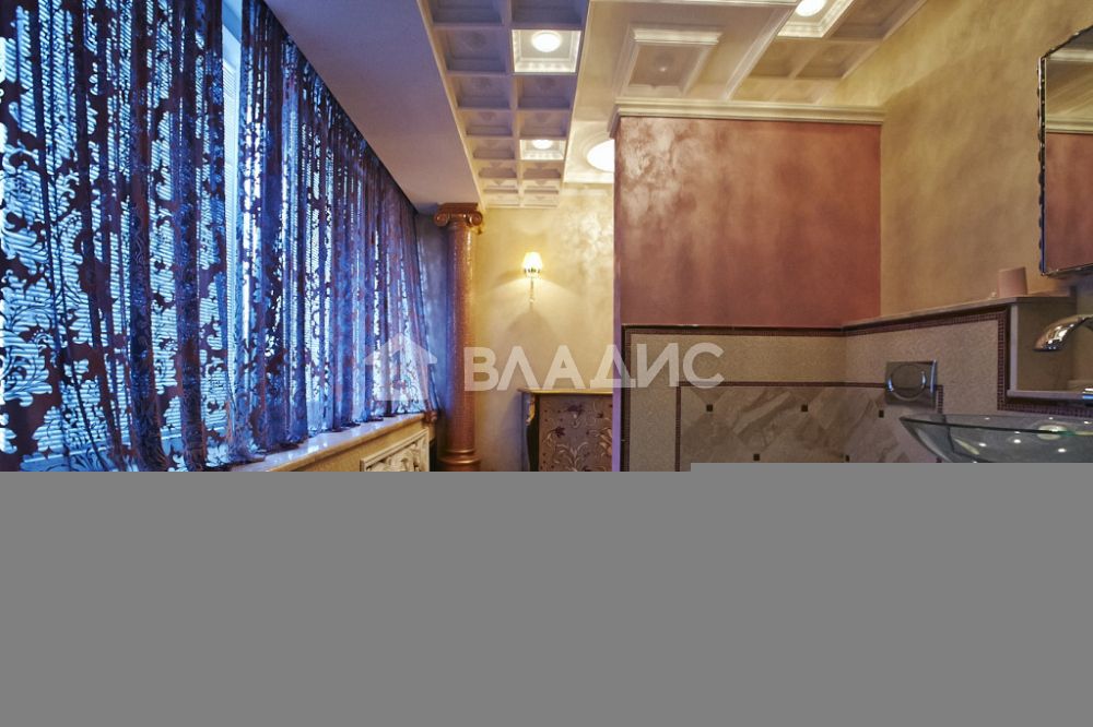 Продажа 4-комнатной квартиры, Нижний Новгород, Варварская ул, 40А Продажа 4-комнатной квартиры, Нижний Новгород, Варварская ул, 40А