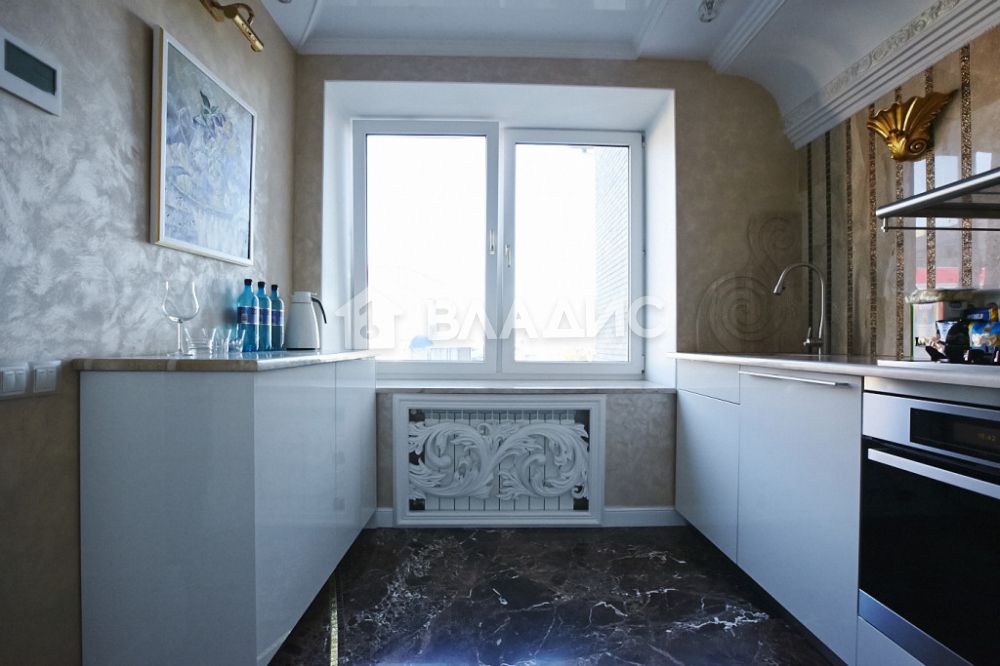 Продажа 4-комнатной квартиры, Нижний Новгород, Варварская ул, 40А Продажа 4-комнатной квартиры, Нижний Новгород, Варварская ул, 40А
