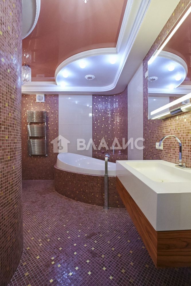 Продажа 4-комнатной квартиры, Нижний Новгород, Варварская ул, 40А Продажа 4-комнатной квартиры, Нижний Новгород, Варварская ул, 40А