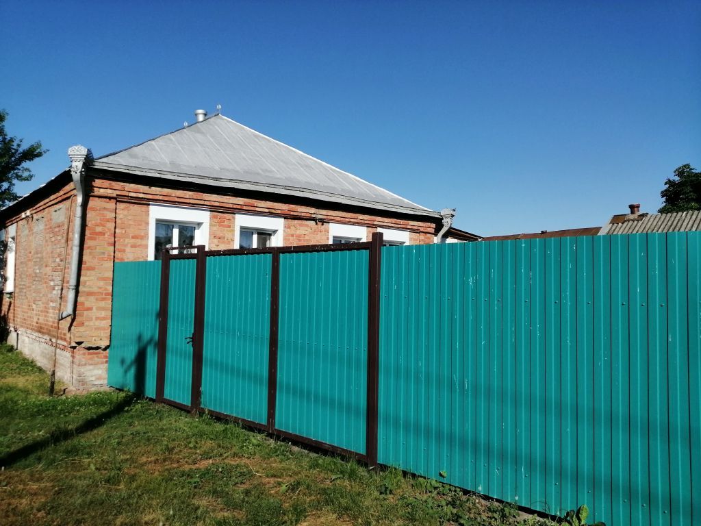 Продажа дома, 88м <sup>2</sup>, 24 сот., Двулучное, Комсомольский пер, 5А Продажа дома, 88м <sup>2</sup>, 24 сот., Двулучное, Комсомольский пер, 5А