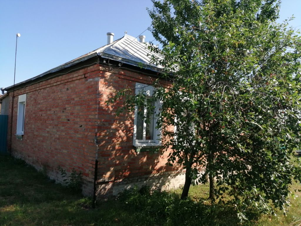 Продажа дома, 88м <sup>2</sup>, 24 сот., Двулучное, Комсомольский пер, 5А Продажа дома, 88м <sup>2</sup>, 24 сот., Двулучное, Комсомольский пер, 5А
