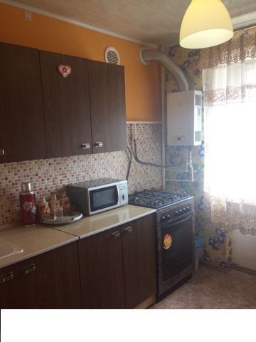 Продажа 3-комнатной квартиры, Батайск, М.Горького ул Продажа 3-комнатной квартиры, Батайск, М.Горького ул